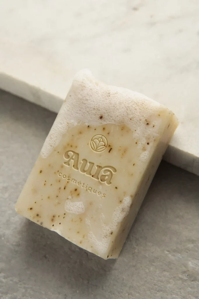 Exemple d'une réalisation de l'Agence Innova pour Aura Cosmétique (Hajar Moussaide)